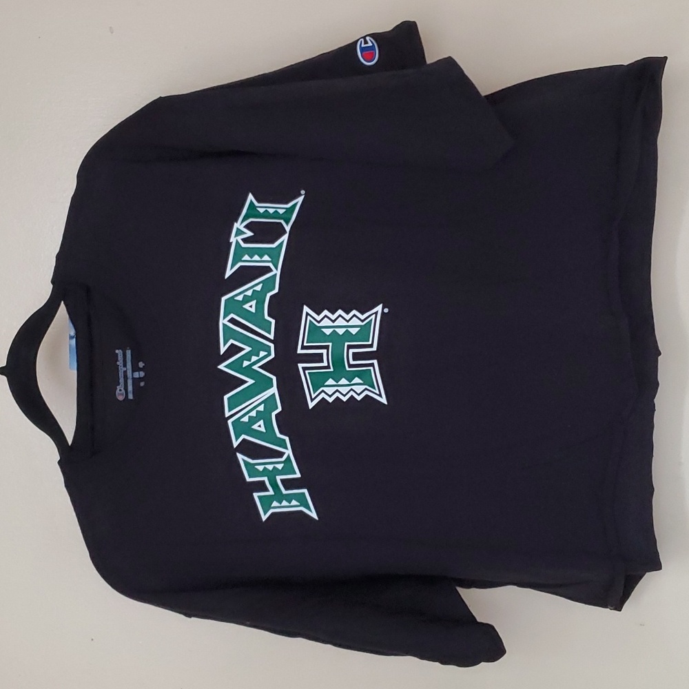 UNIVERSITY OF HAWAII CROP TOP M